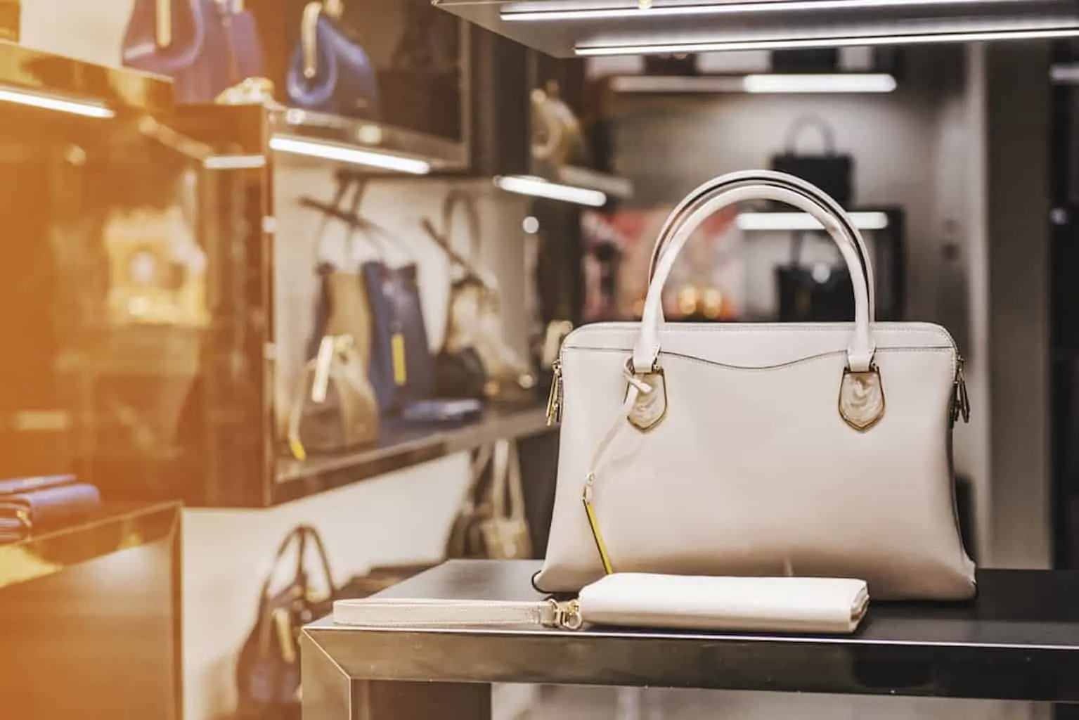 กระเป๋า Balenciaga ของแท้ ดูยังไง