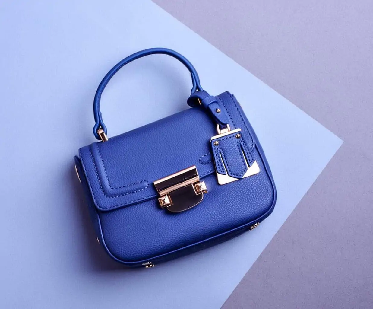 เปรียบเทียบขนาดกระเป๋า Celine Nano, Micro และ Belt Bag